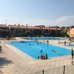 Cozy With Pool And Garden In * Бибионе