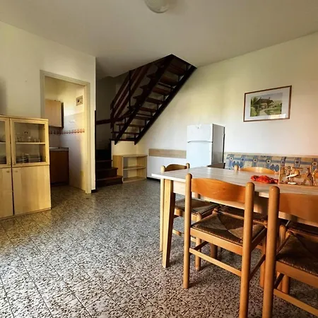 Escape Cozy With Pool And Garden