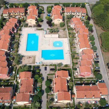 Escape Cozy With Pool And Garden *