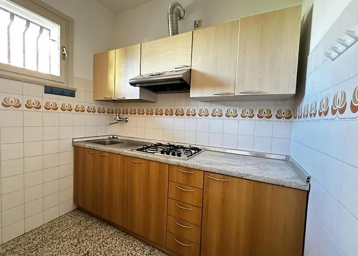 Apartment Cozy With Pool And Garden In *