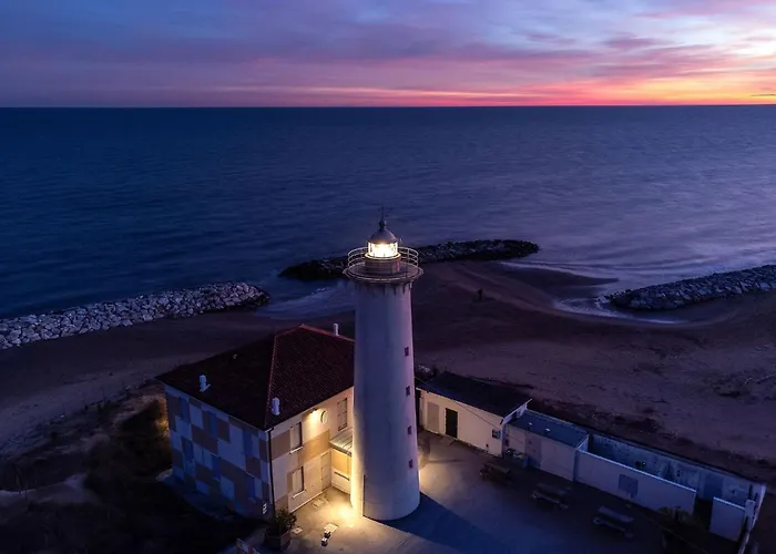 Cozy With Pool And Garden In Bibione